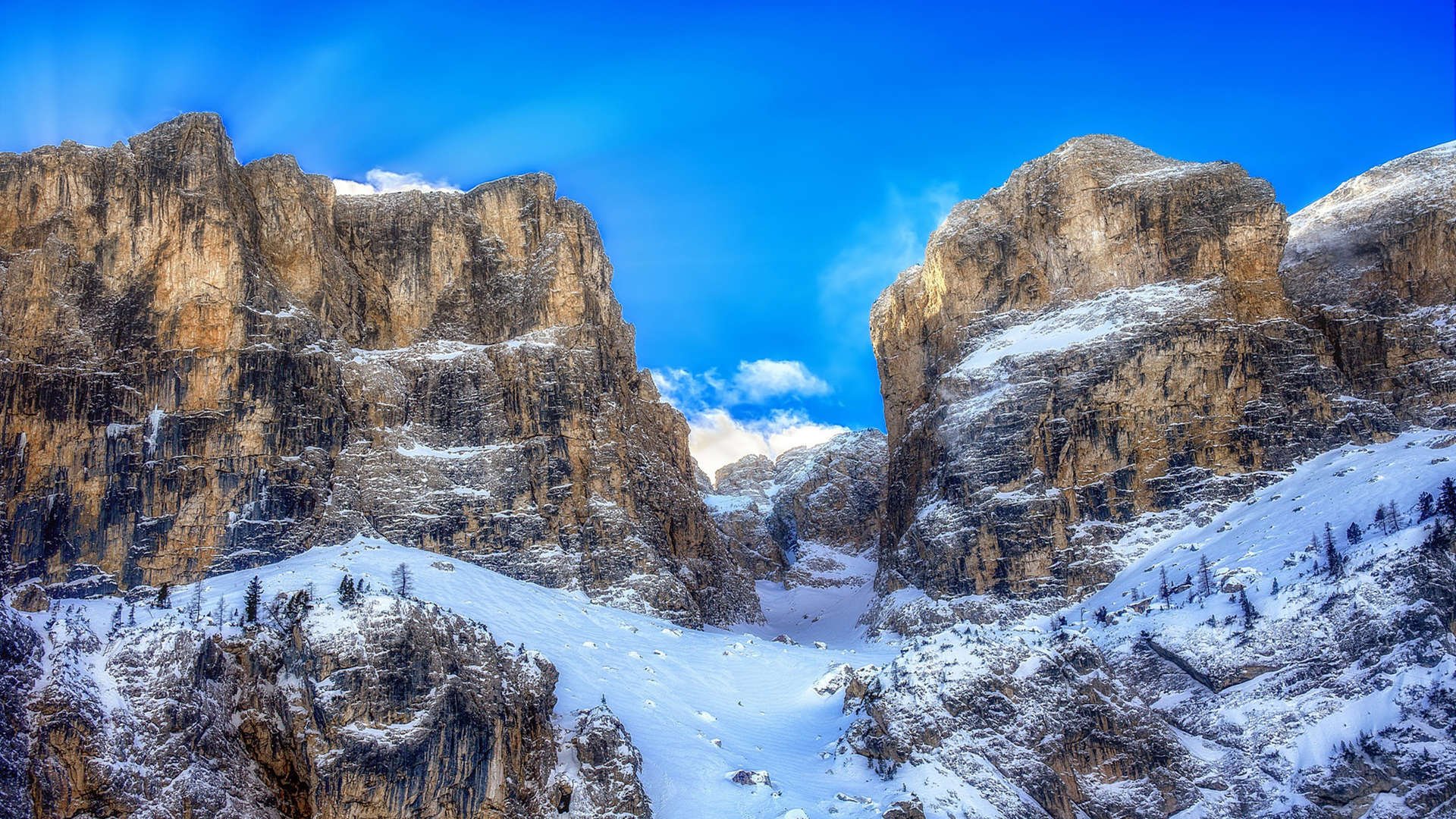 九游9游-体育产业与数字经济融合发展政策实施评估，体育产业融合的效应与方式有哪些  第3张